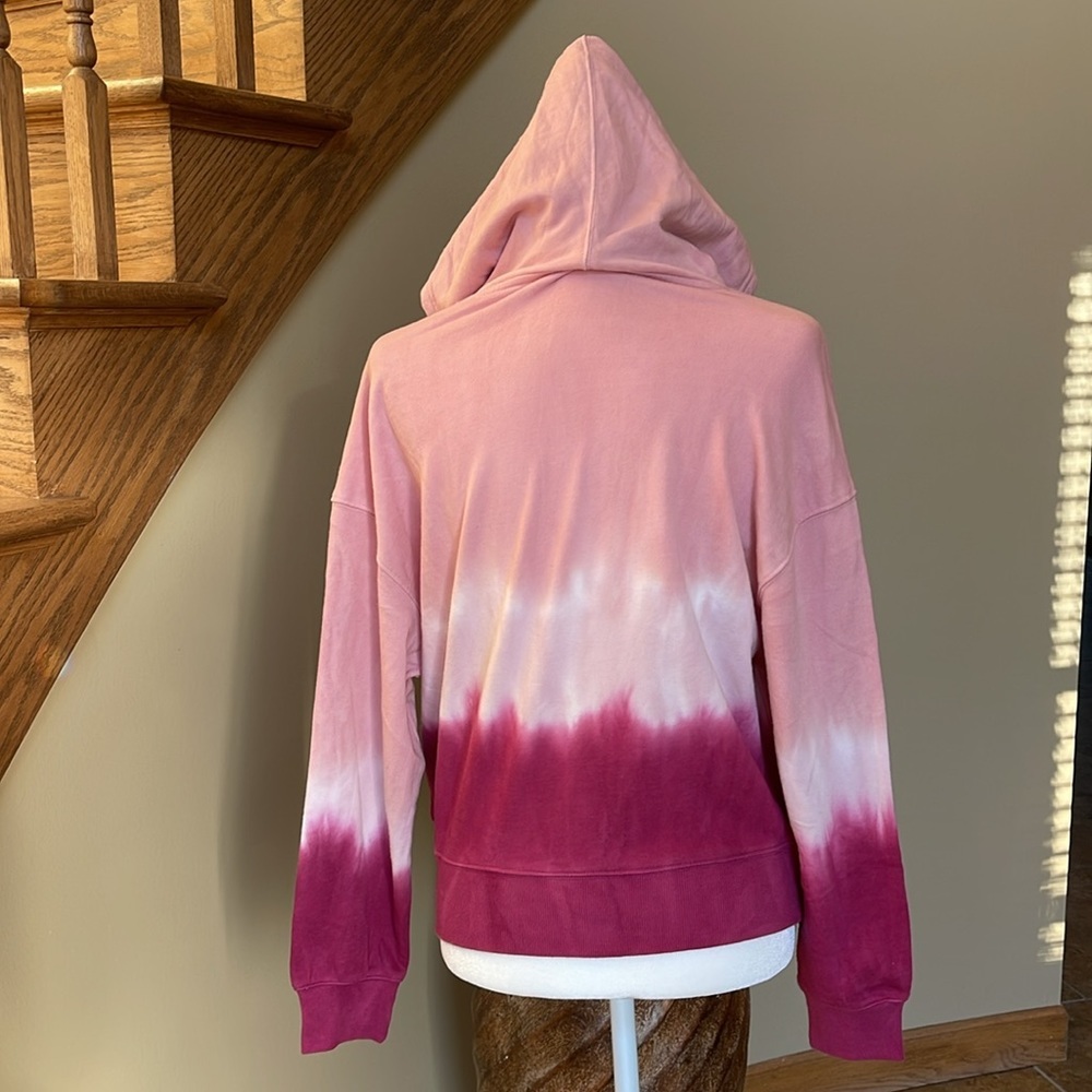 NWT WILDFOX TYE DYE HOODED SLOUCHY ALGODON COTTON PULLOVER PINK OMBRÉ SIZE SM - Picture 4 of 13